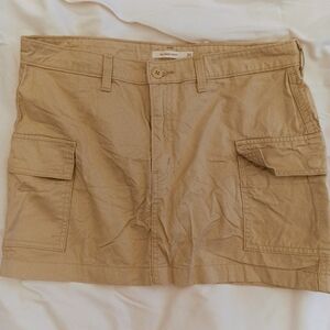 Levi's 94' Cargo Skirt | Y2K Utility Denim | Neutral Everyday Skirt